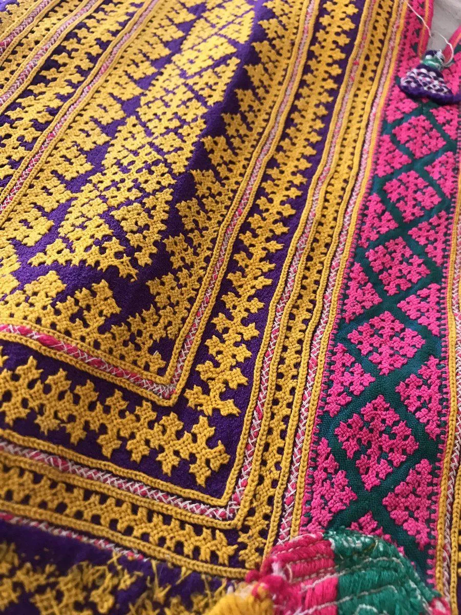 1103 SOLD Vintage Sindh Tunic Fragment with Superb Embroidery