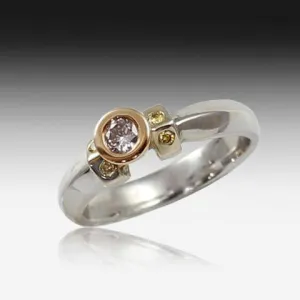 18kt White and Yellow Gold Pink Diamond ring