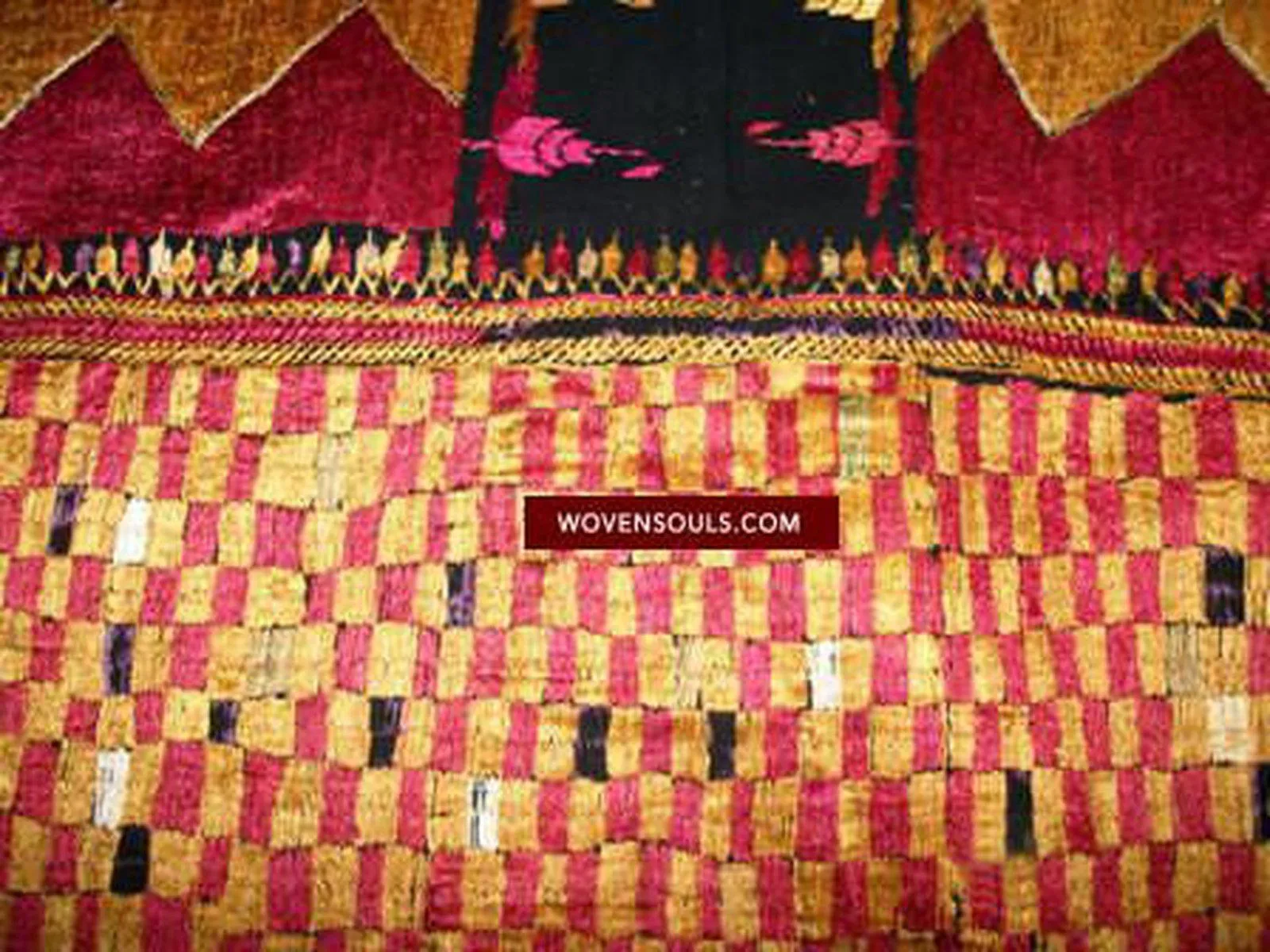 684 Superb  Vintage Sar Pallu Phulkari Textile