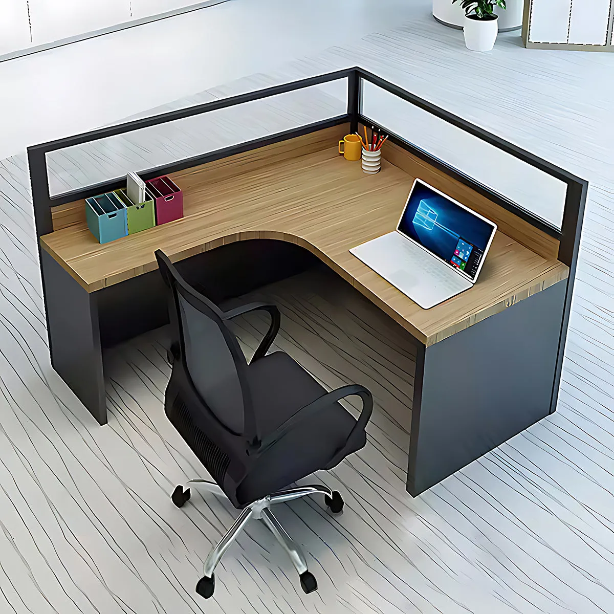A Screen Office with Multiple Styles and Two Way Options