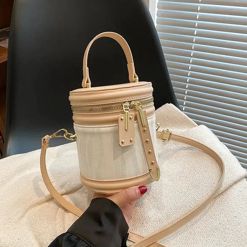 Adjustable Strap Bucket Shaped Bag