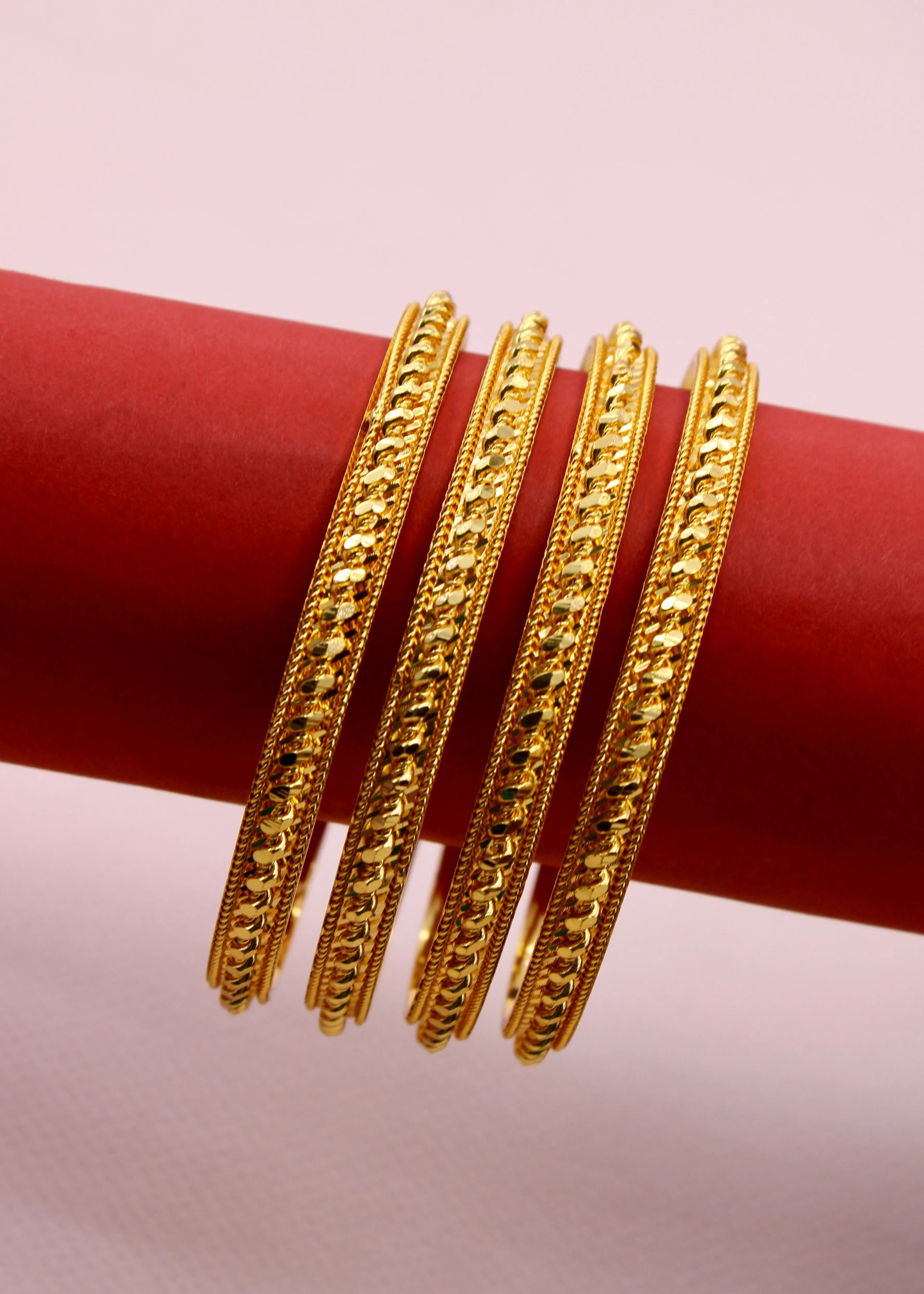 ANTIQUE SUPERB BANGLES