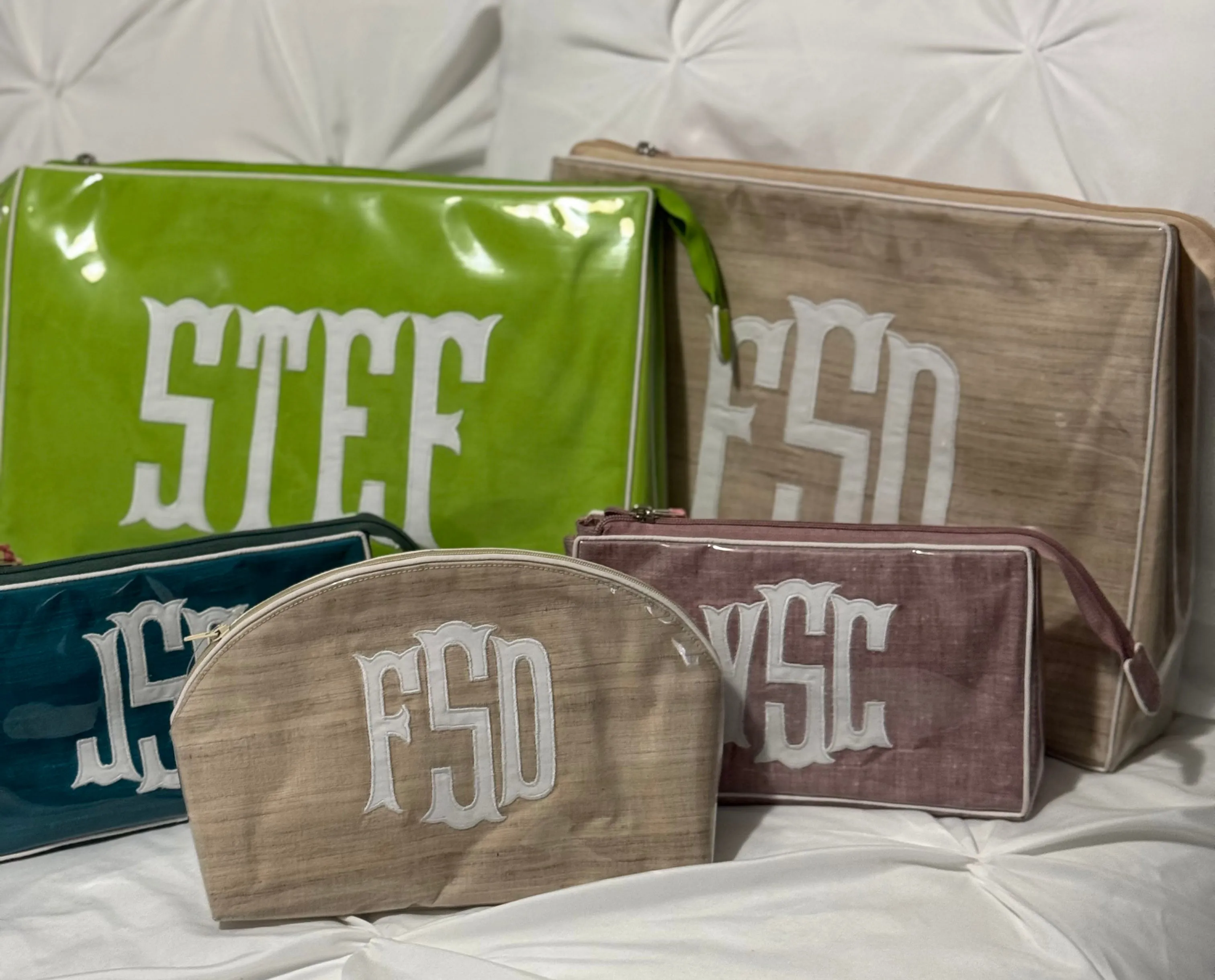 Curved Lined Cosmetic Case