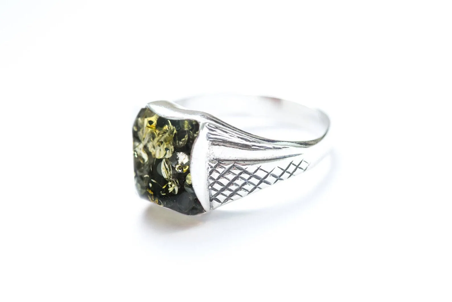 Elegant Men's Green Amber Solitaire Ring in Sterling Silver – Perfect for the Modern Gentleman