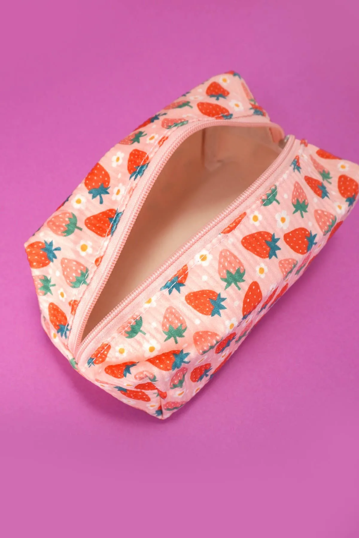 ESTELLA STRAWBERRY MAKEUP COSMETIC POUCH BAG