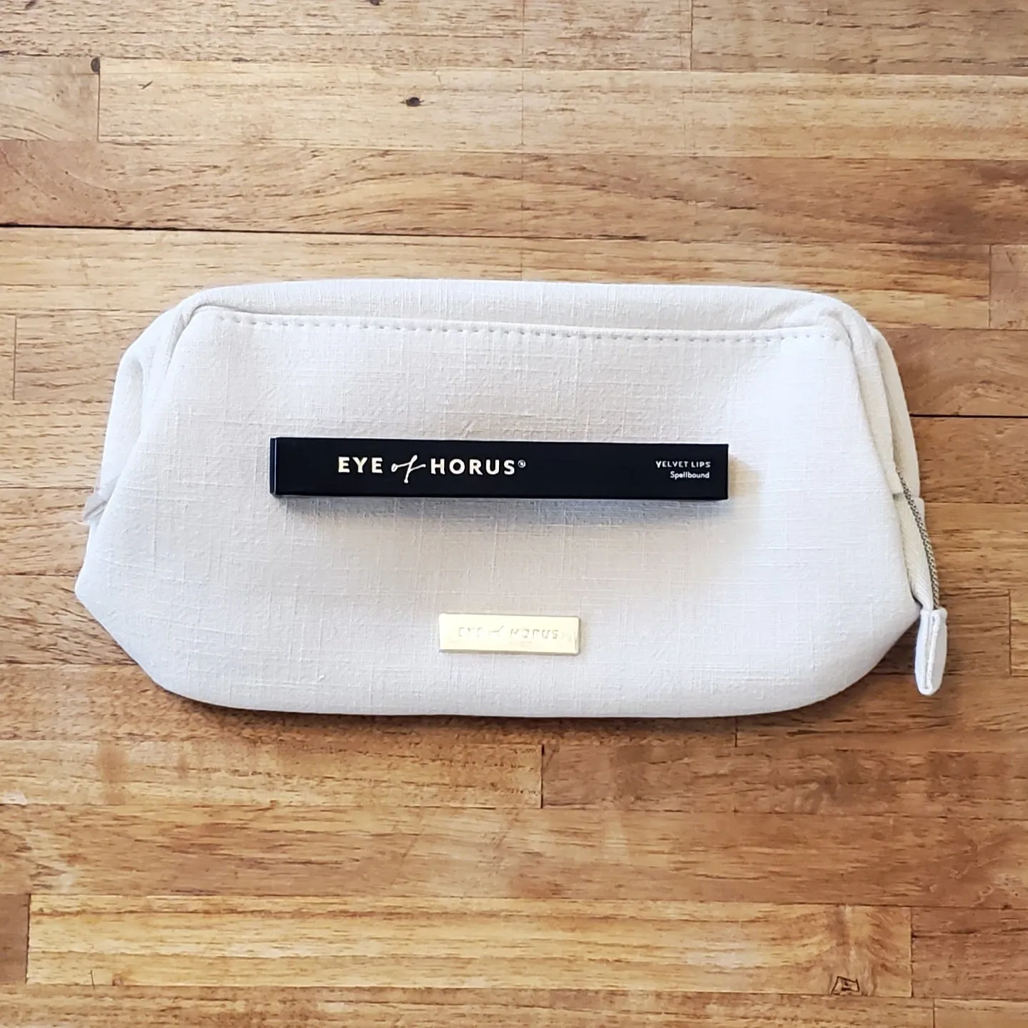 Eye of Horus Cosmetic Bag   Dusty Pink Velvet Lips (Reward)