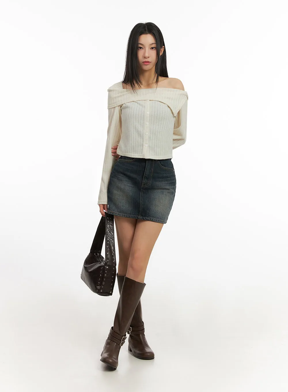 Faux Leather Studded Shoulder Bag IJ503