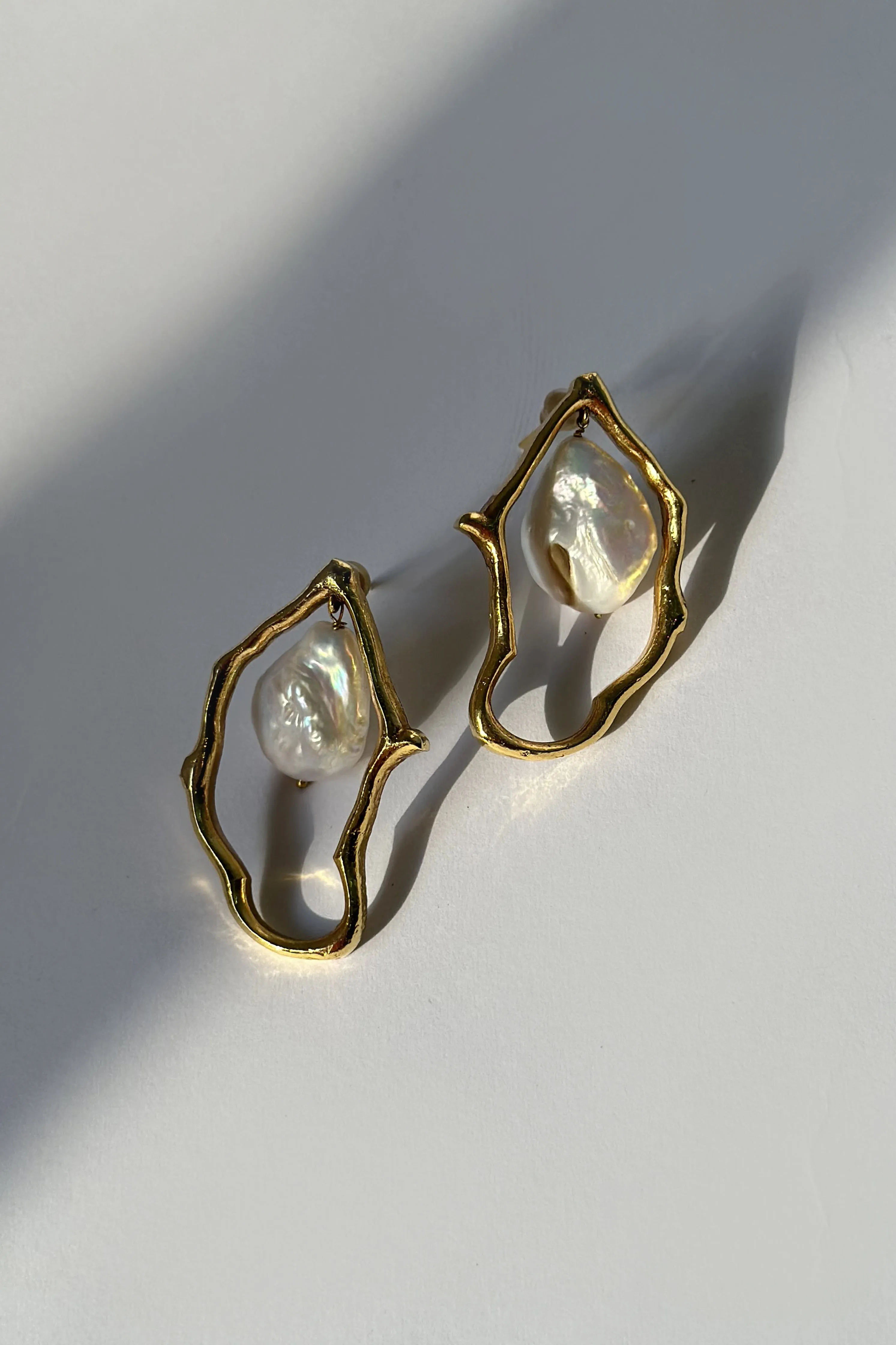Golden Glow Pearl Drops