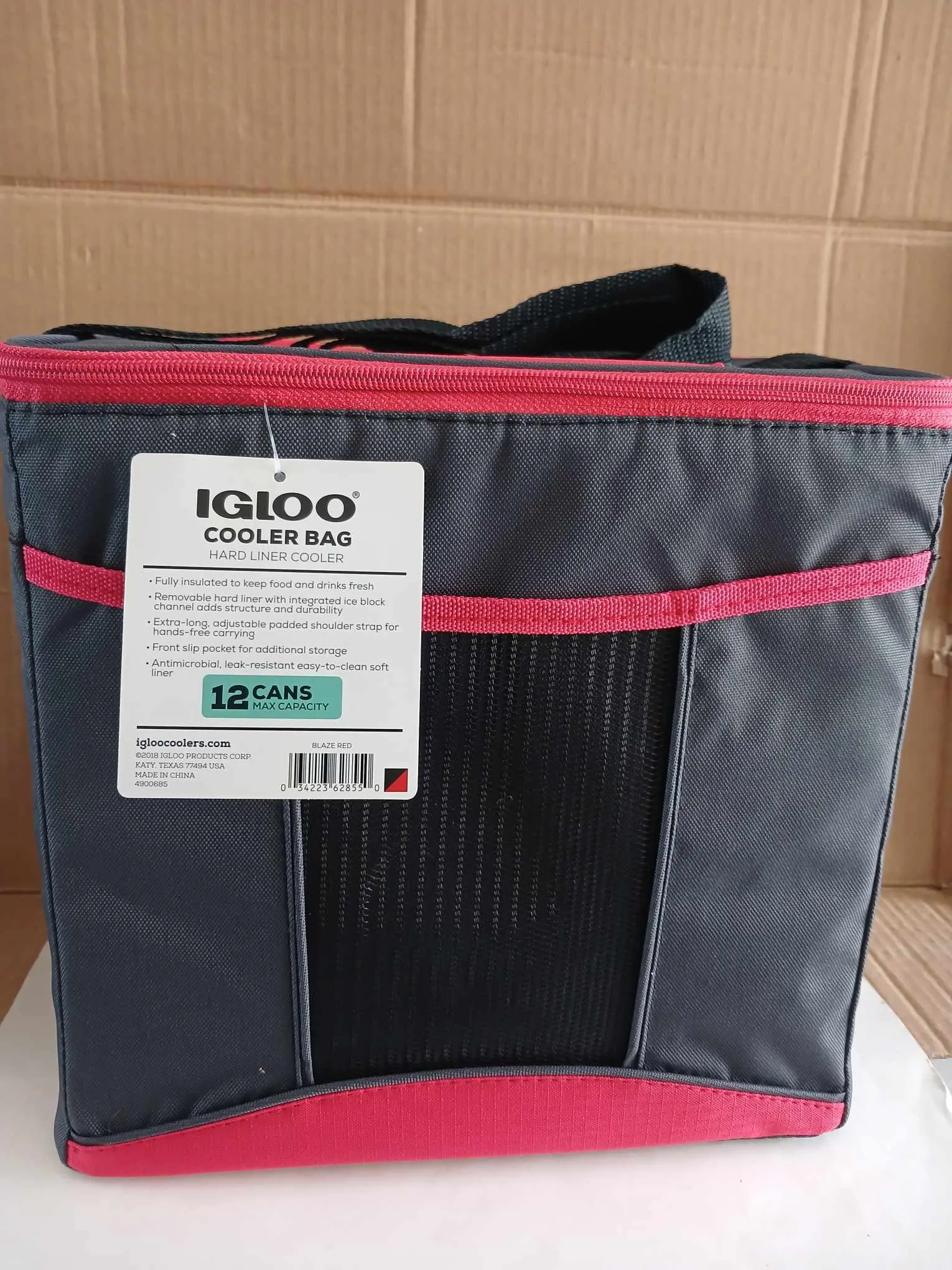 Igloo Cooler Bag (12 Cans Max) Hard Liner Cooler (Available color Red/black)