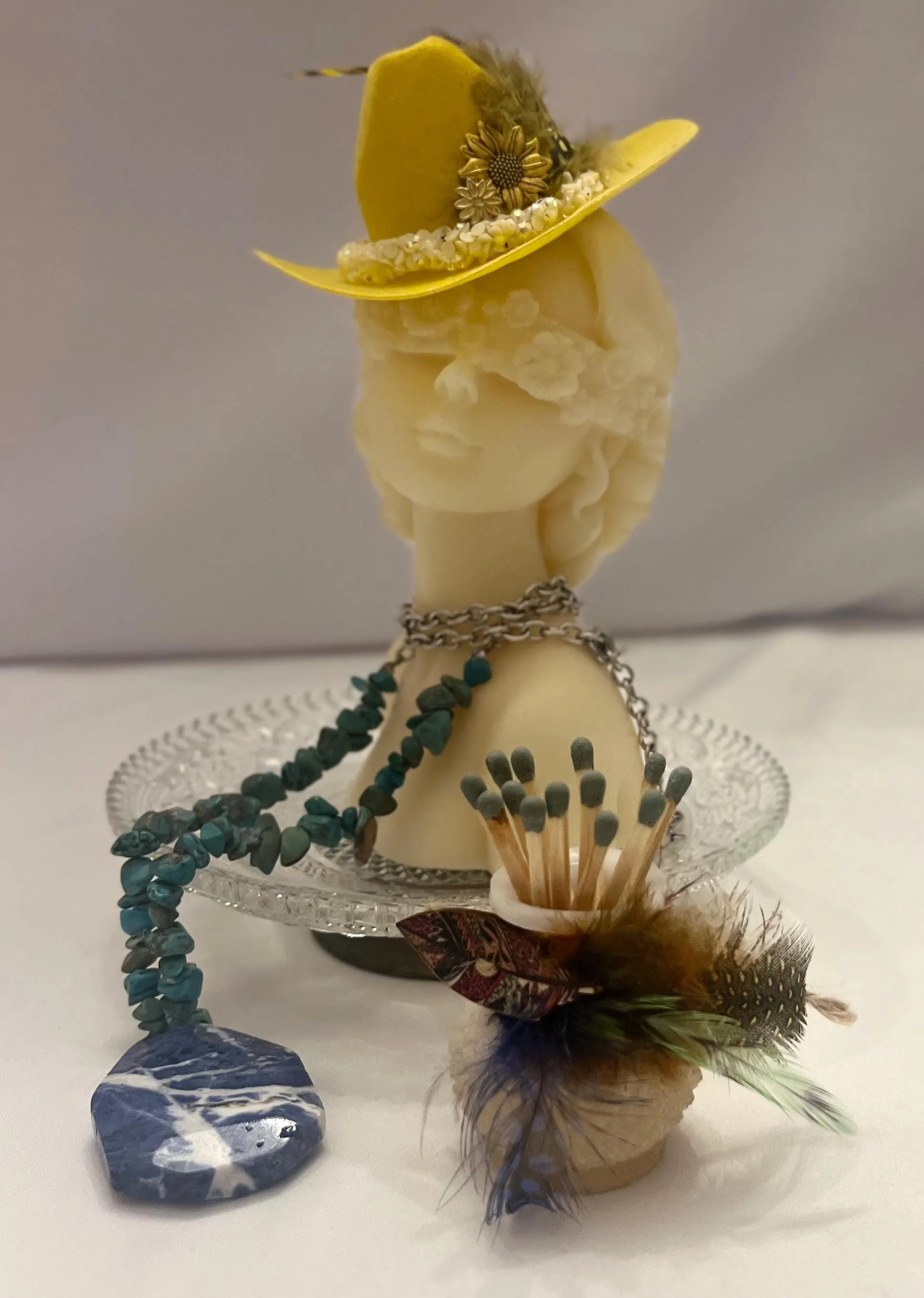 Meaningful Lady - Sunflower Glam - Mission Journey Based Sculptural Candle - Curated Bundle Set