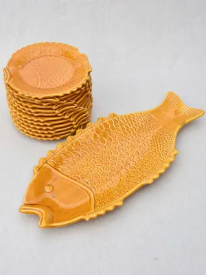 Mid-century French seafood service with orange glaze - 12 plates 1 platter