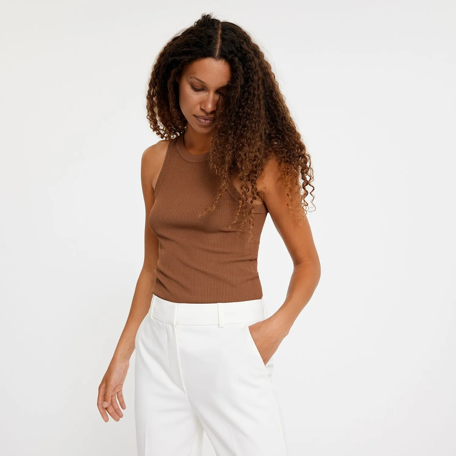 OliviaFV 045 Cream