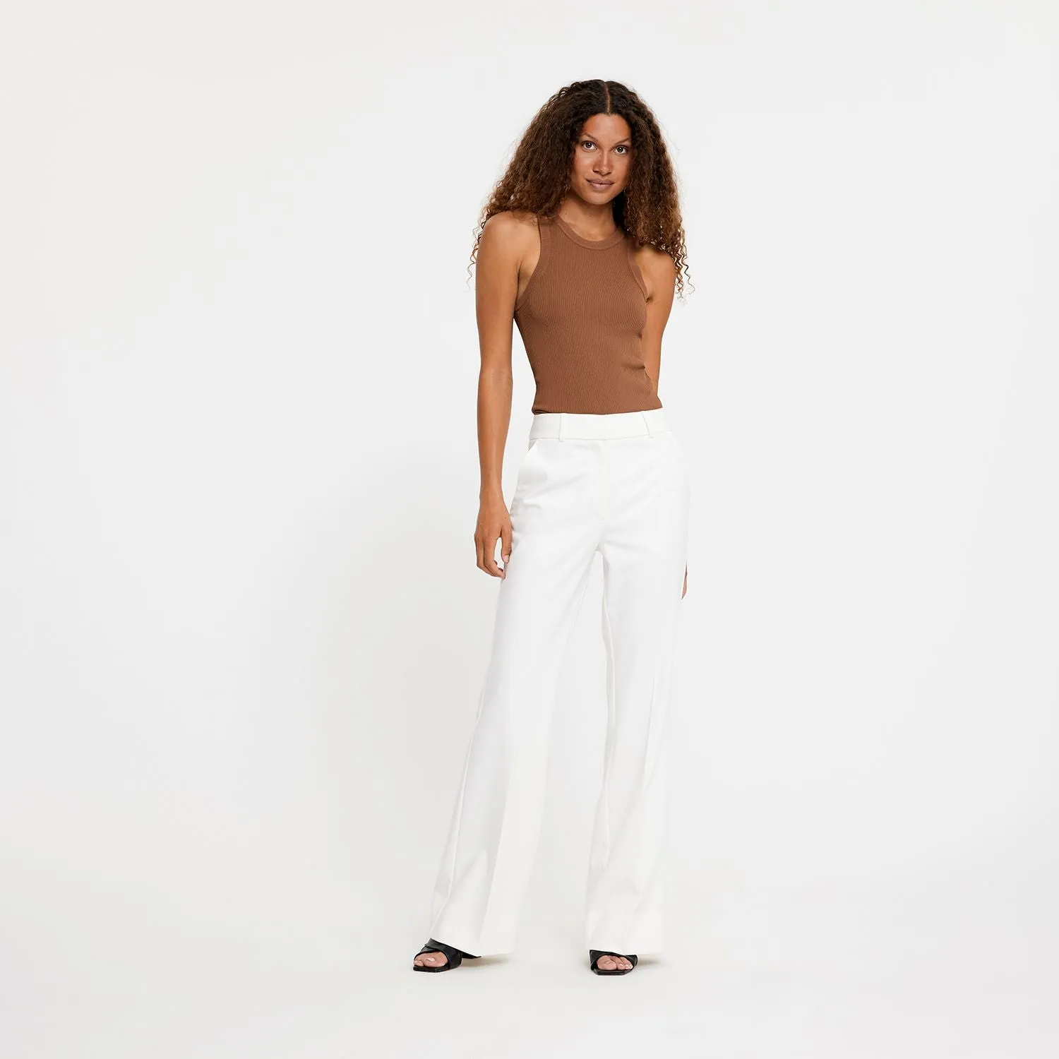 OliviaFV 045 Cream