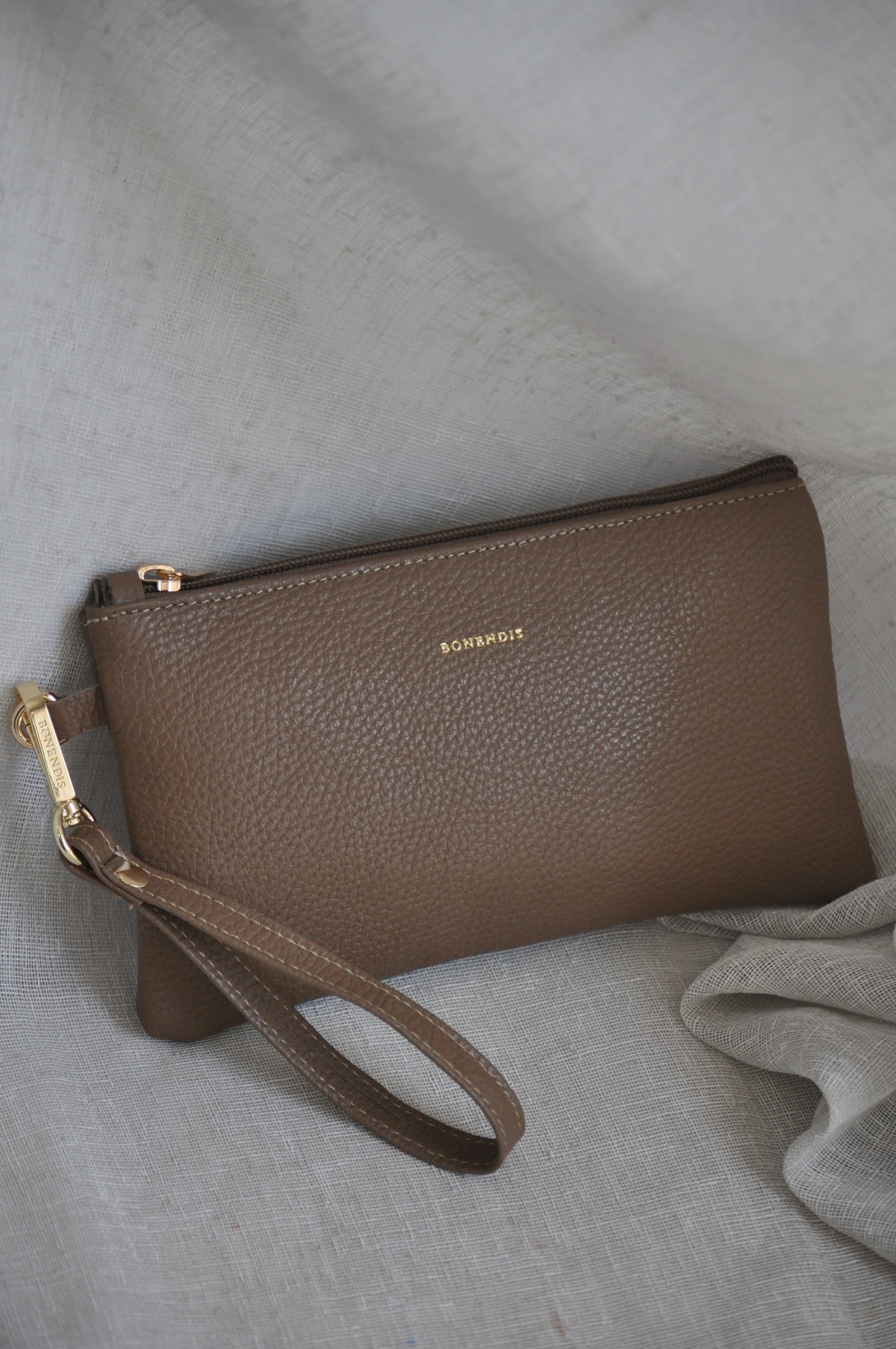 Polly Leather  Pouch - Biscotti