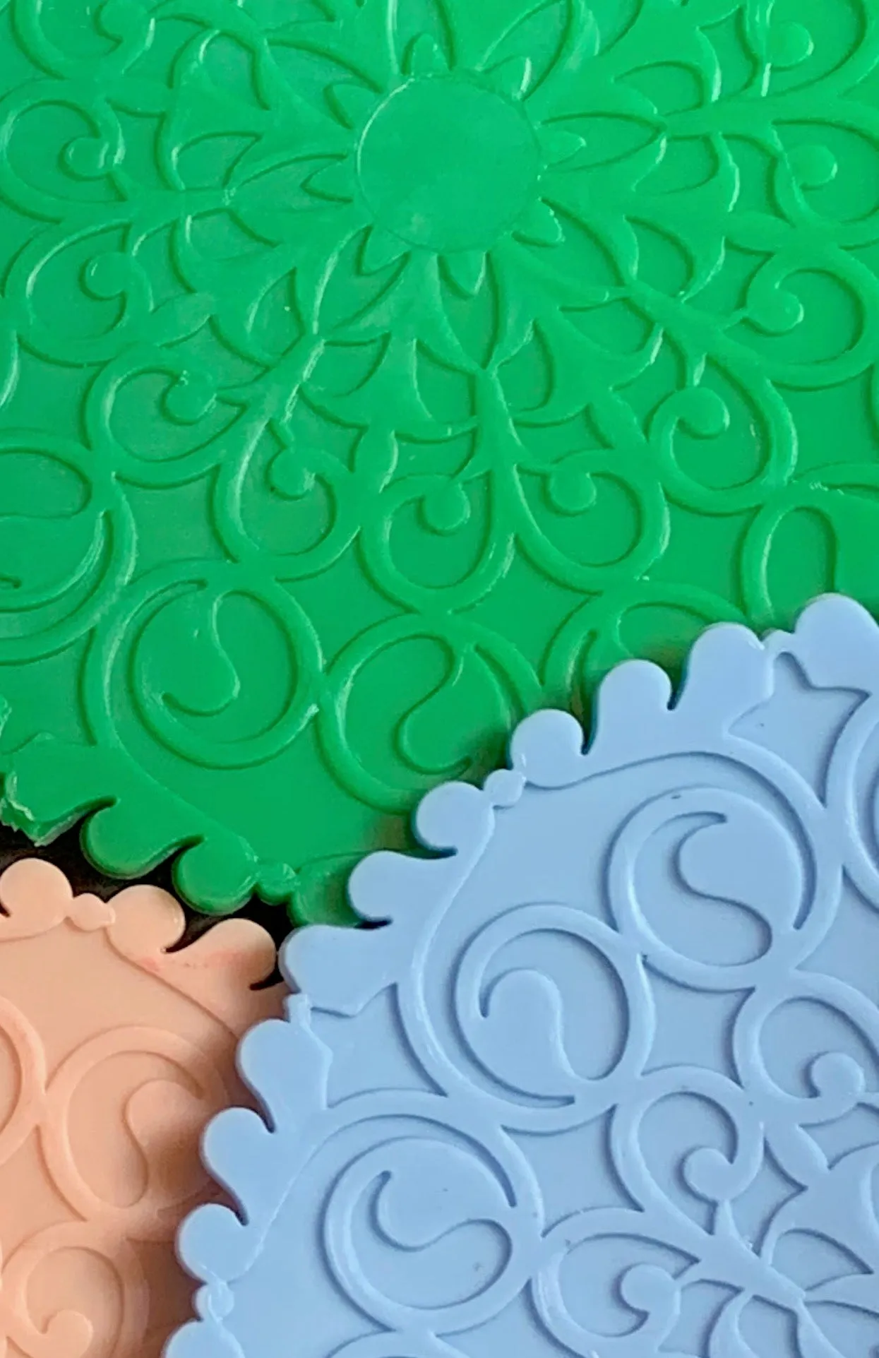 "Elegant" French 1960s Plastic Table Mats/ Coasters (with many other uses ..)