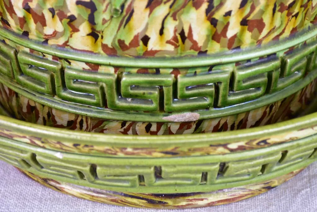 Rare cachepot from Uzes with LM monogram - marbleized green faience