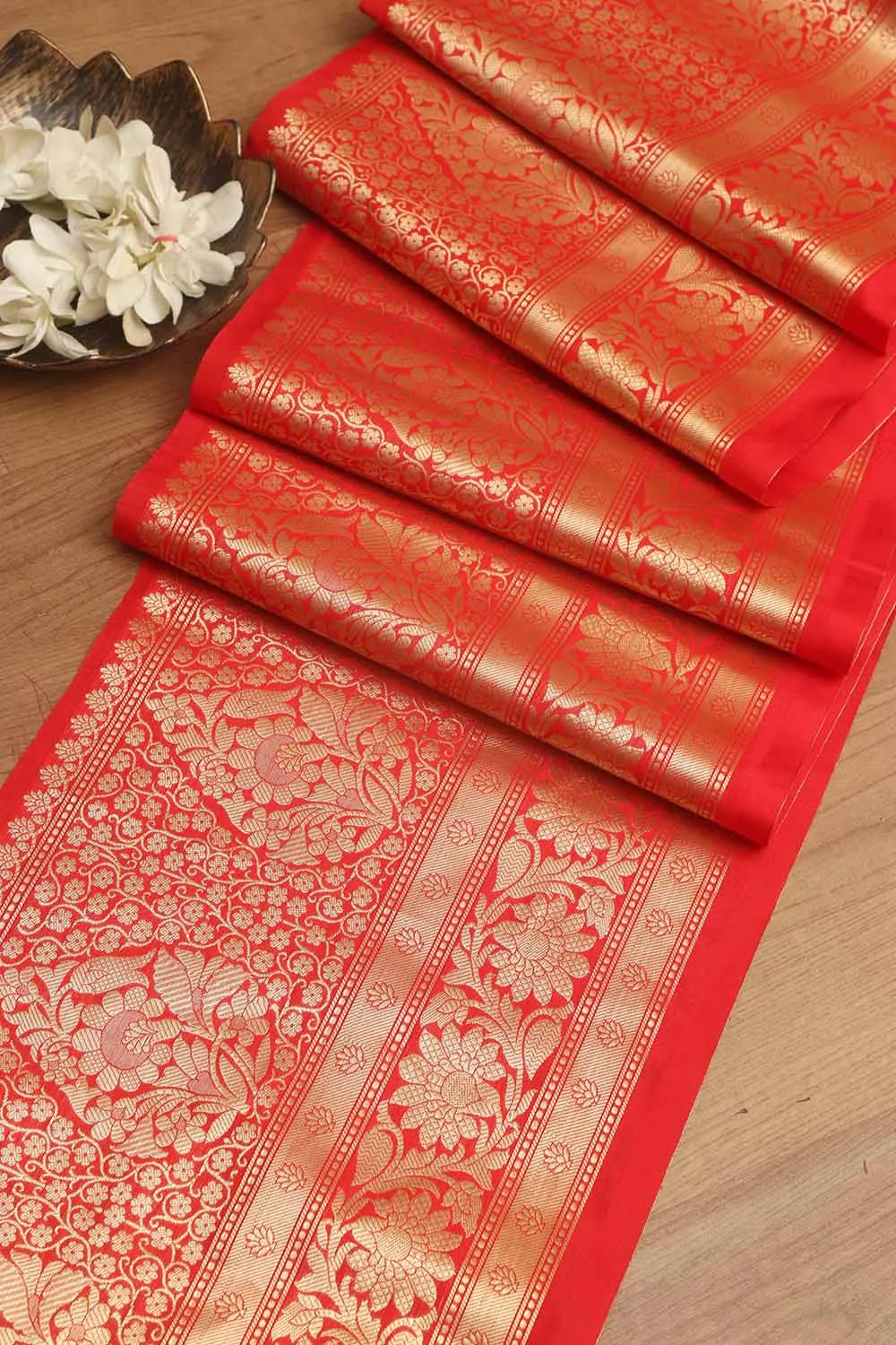 Red Banarasi Silk Lace : Elegant & Stylish
