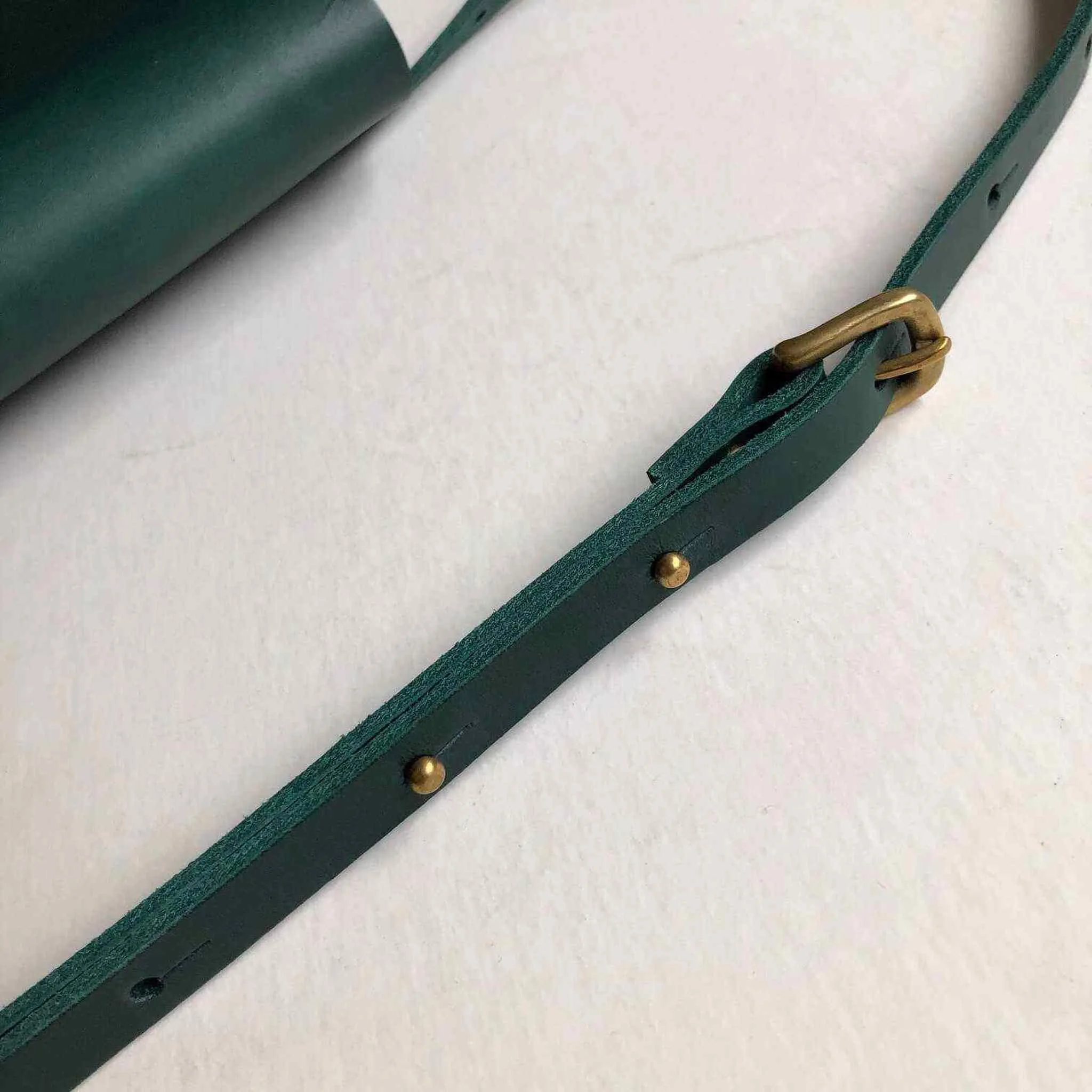 Sedna Green Leather Belt Bag