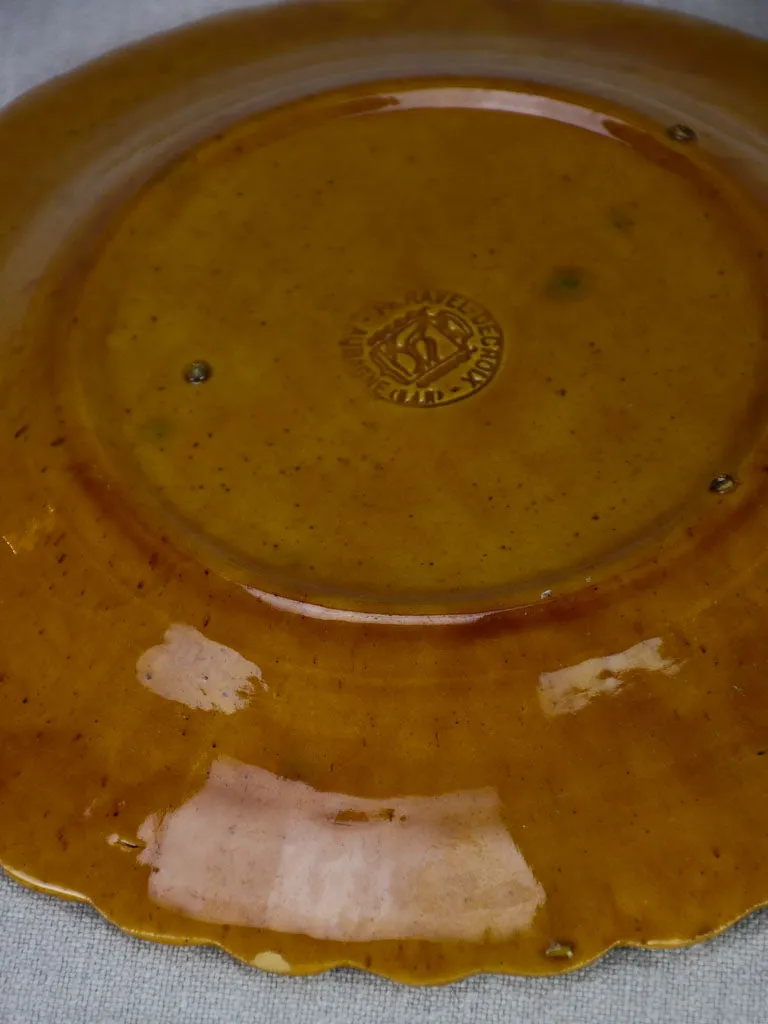 Six pretty plates with ocher glaze - Ravel de croix Aubagne 1960 9½"