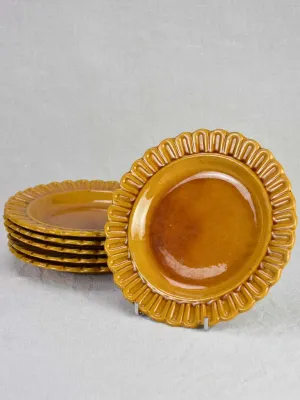 Six pretty plates with ocher glaze - Ravel de croix Aubagne 1960 9½"