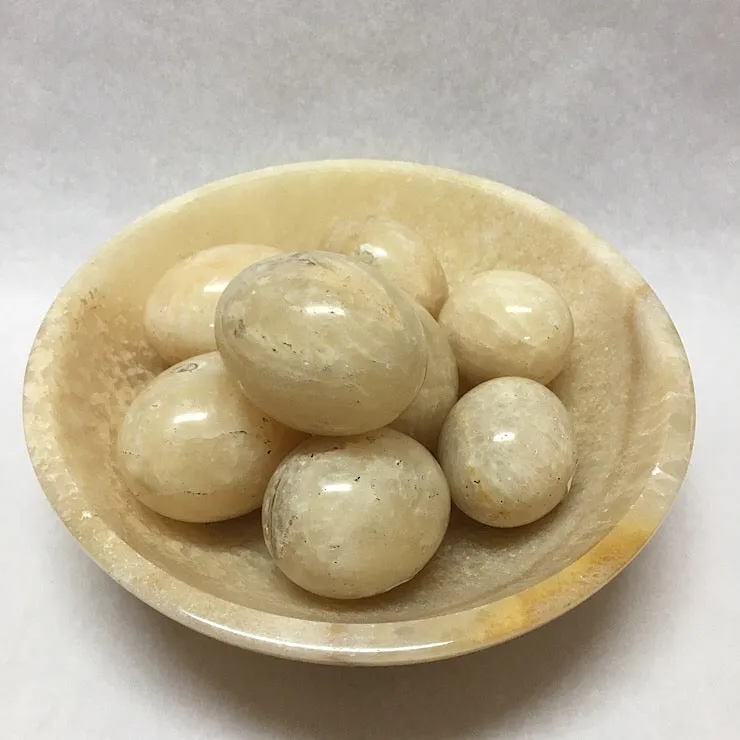 SMOOTH POLISHED MARBLE EGG