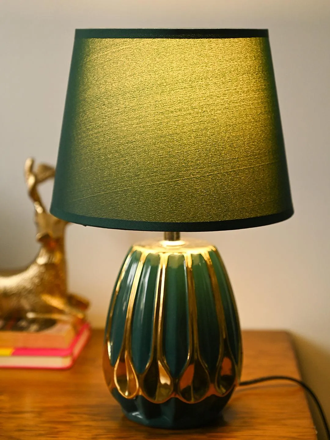 Stylish Green Shade Table Lamp