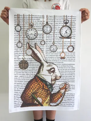 TEA TOWEL WHITE RABBIT