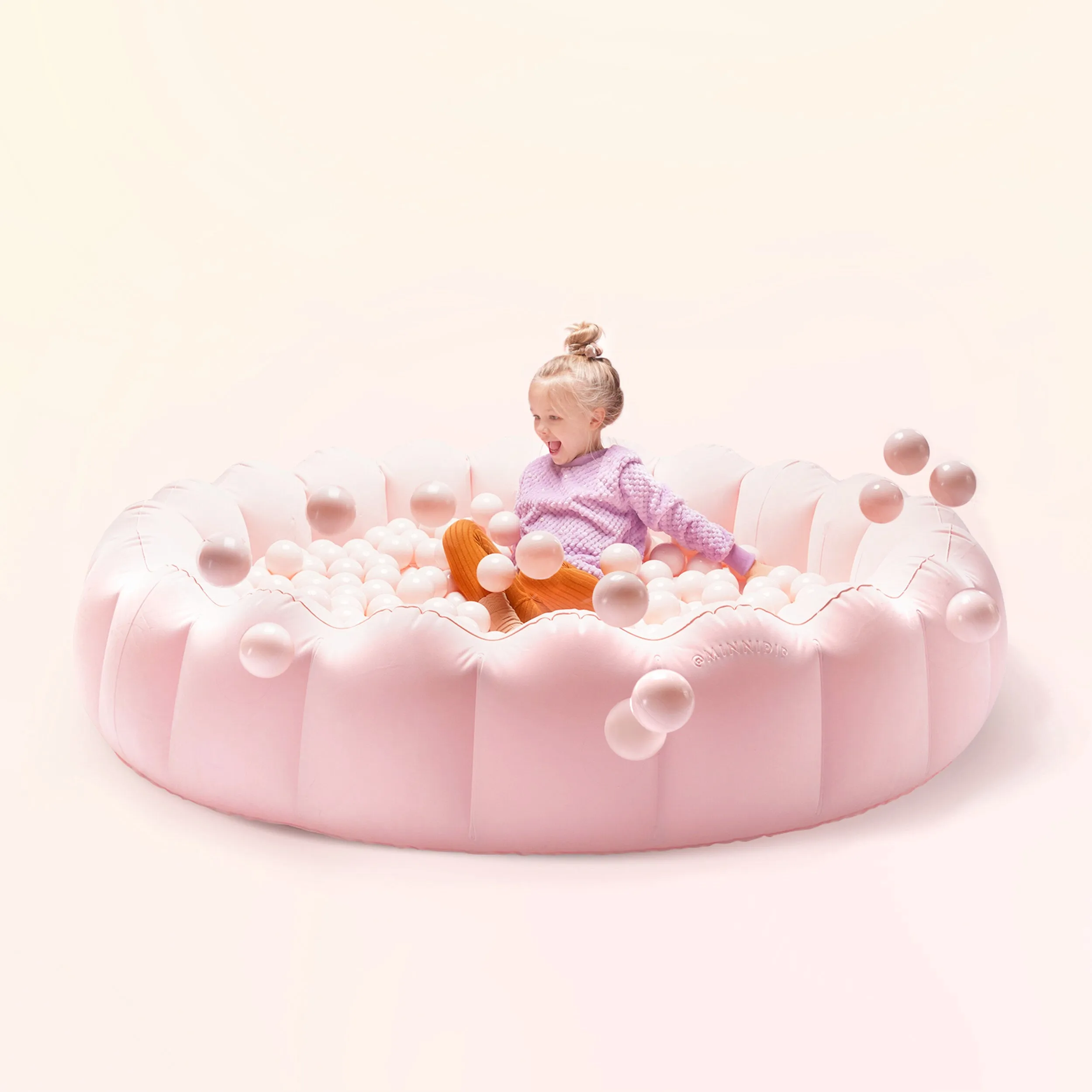 The DiPP!T™ Ball Pit in BLUSH SHERBET VELVET