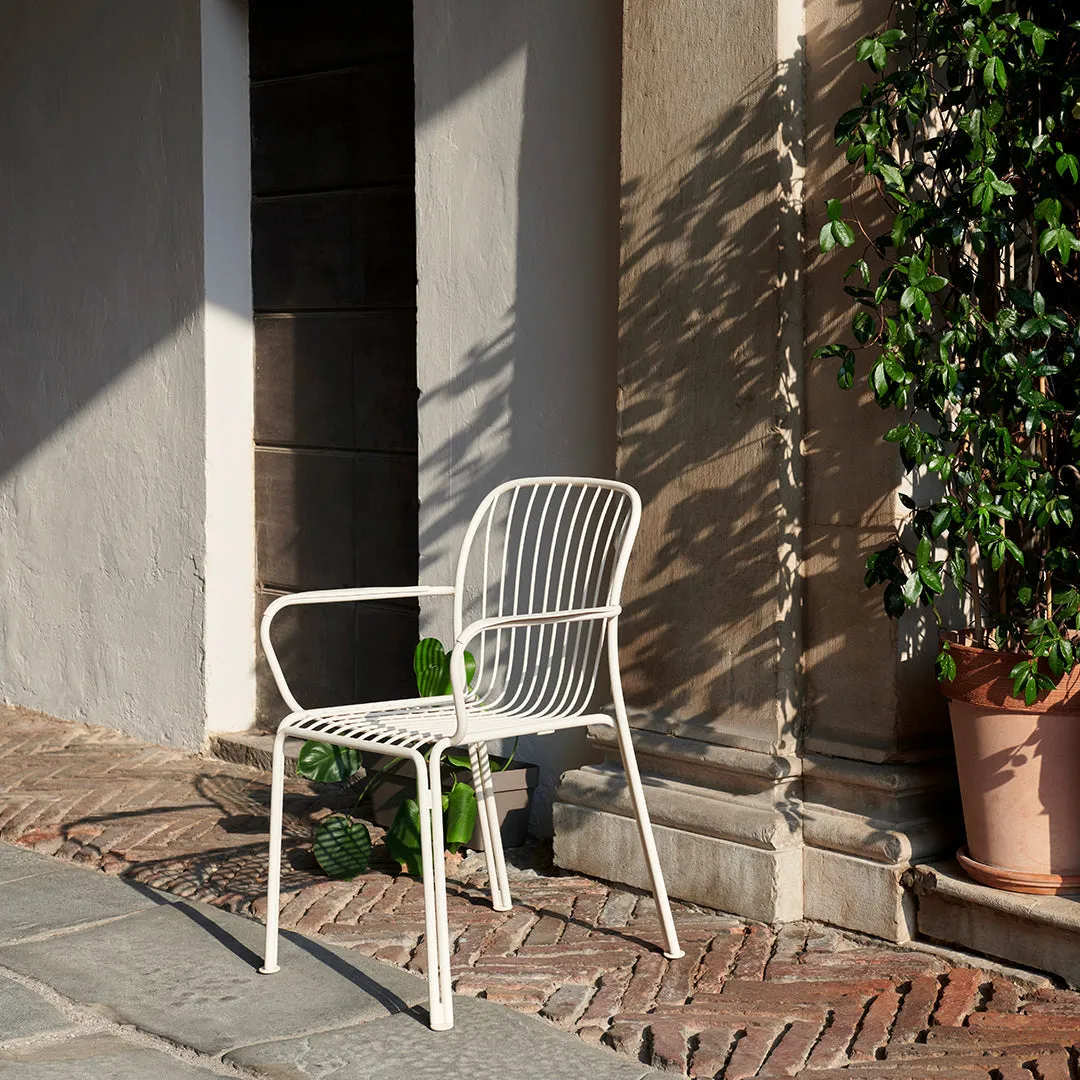 Thorvald SC95 Outdoor Armchair