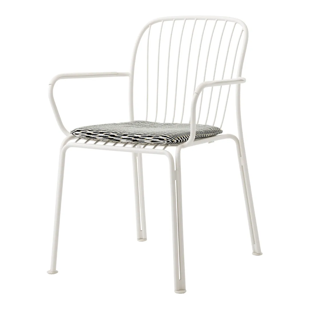 Thorvald SC95 Outdoor Armchair