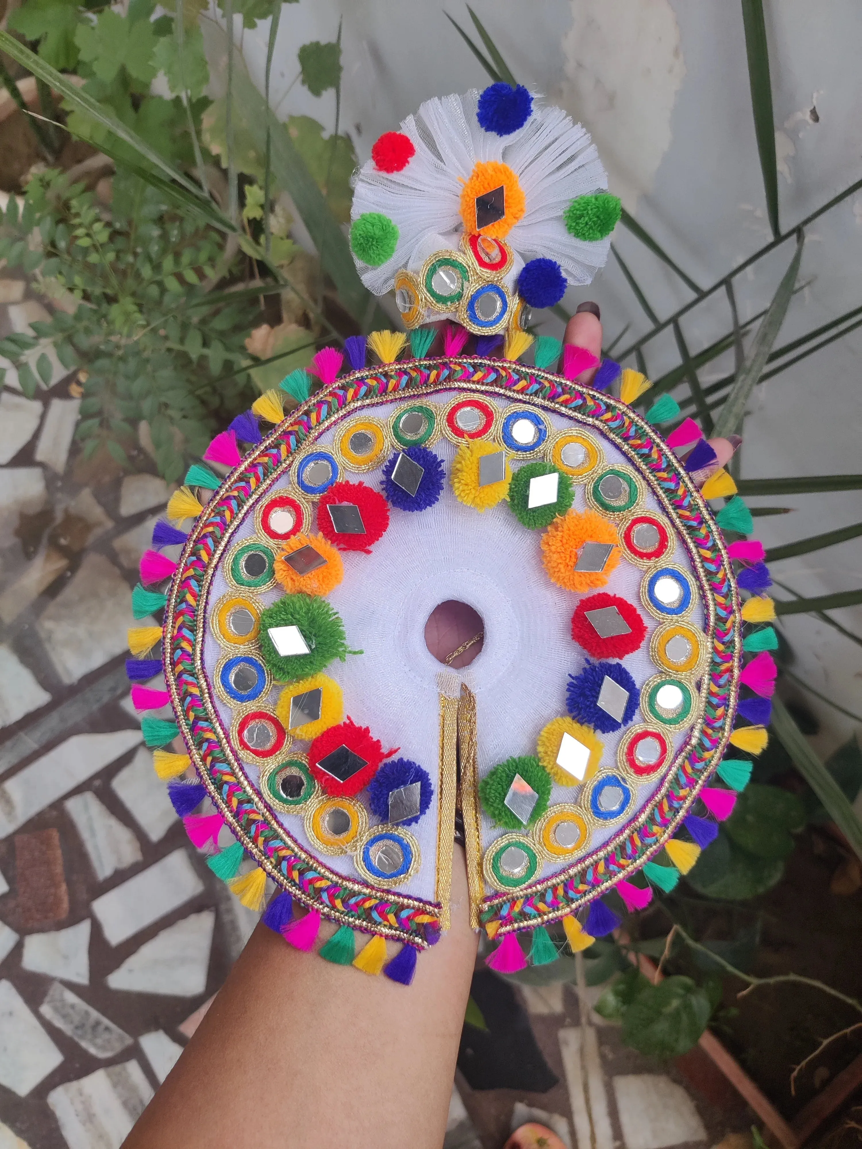 White sheesha lace pum laddu gopal dress