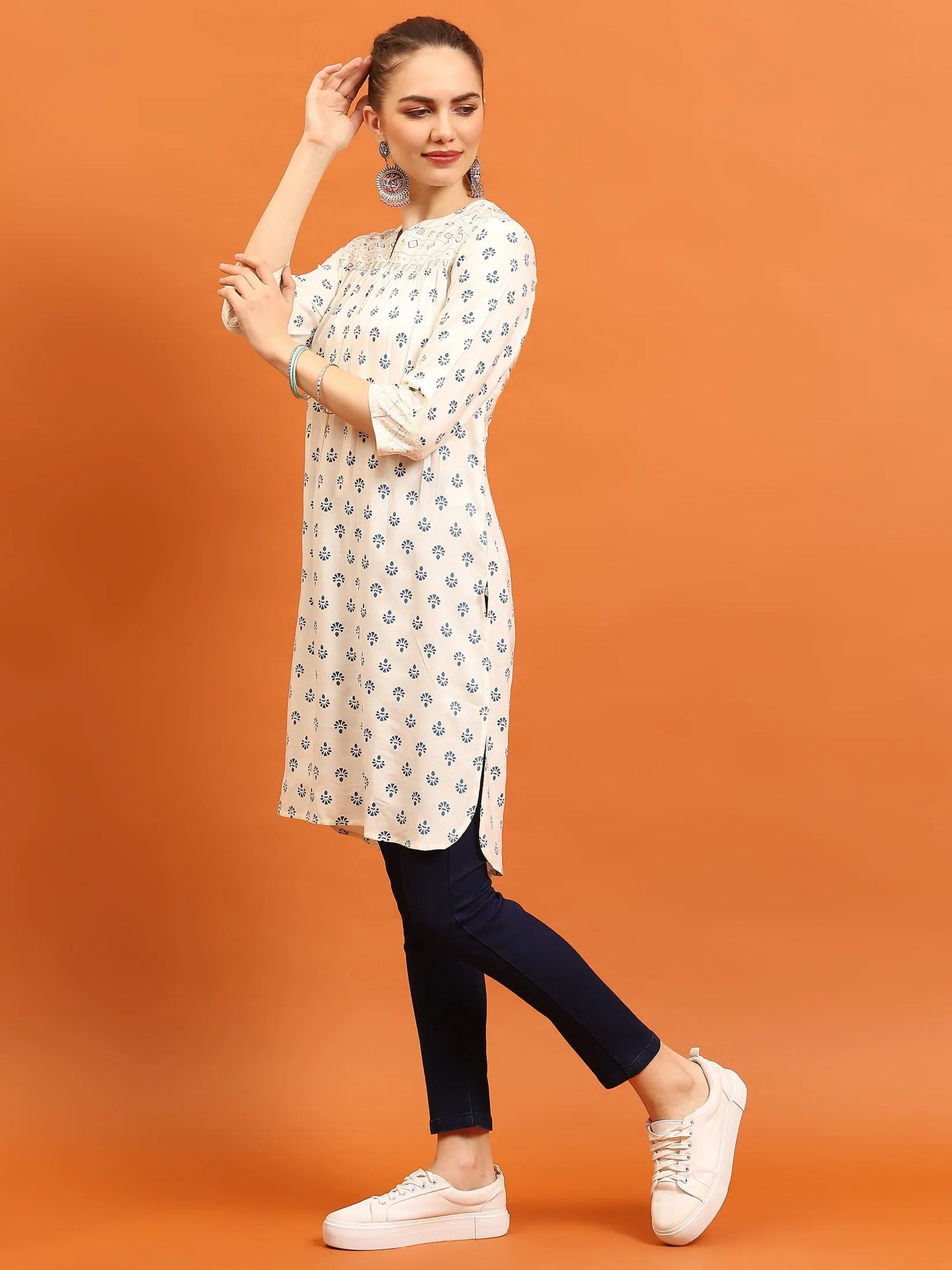 Women Off White Ornamental Printed Kurti