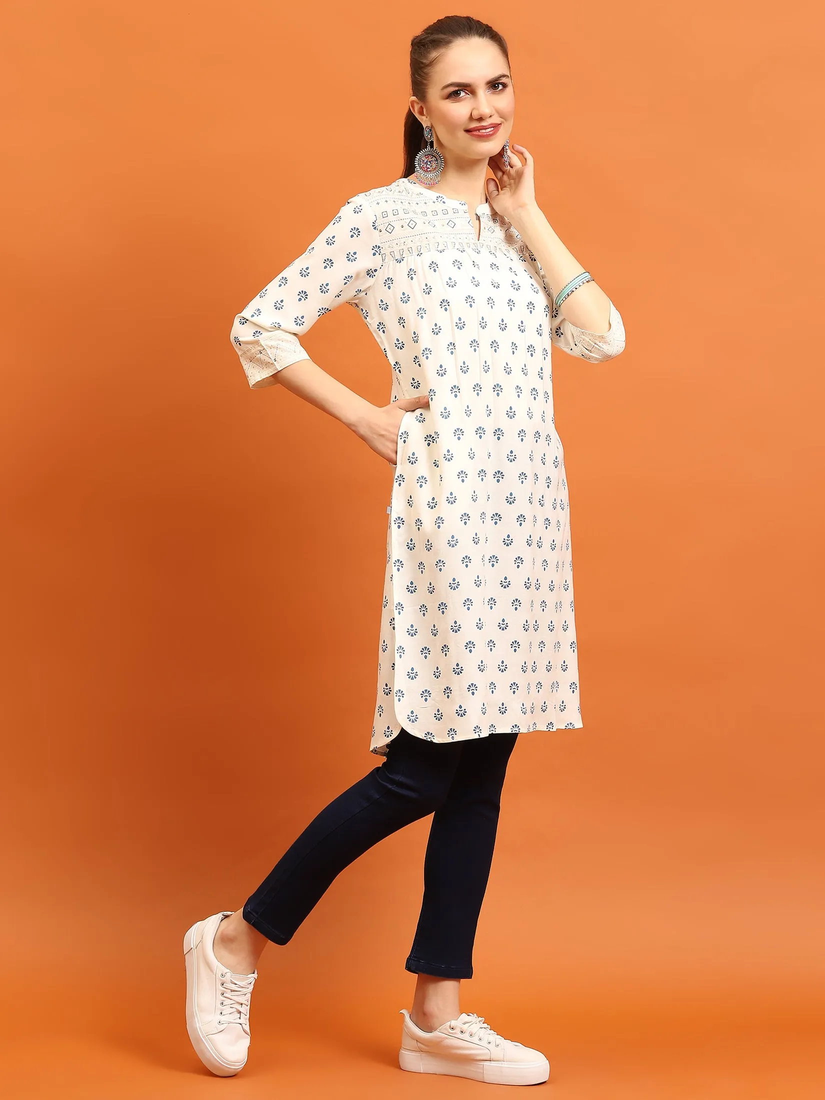 Women Off White Ornamental Printed Kurti