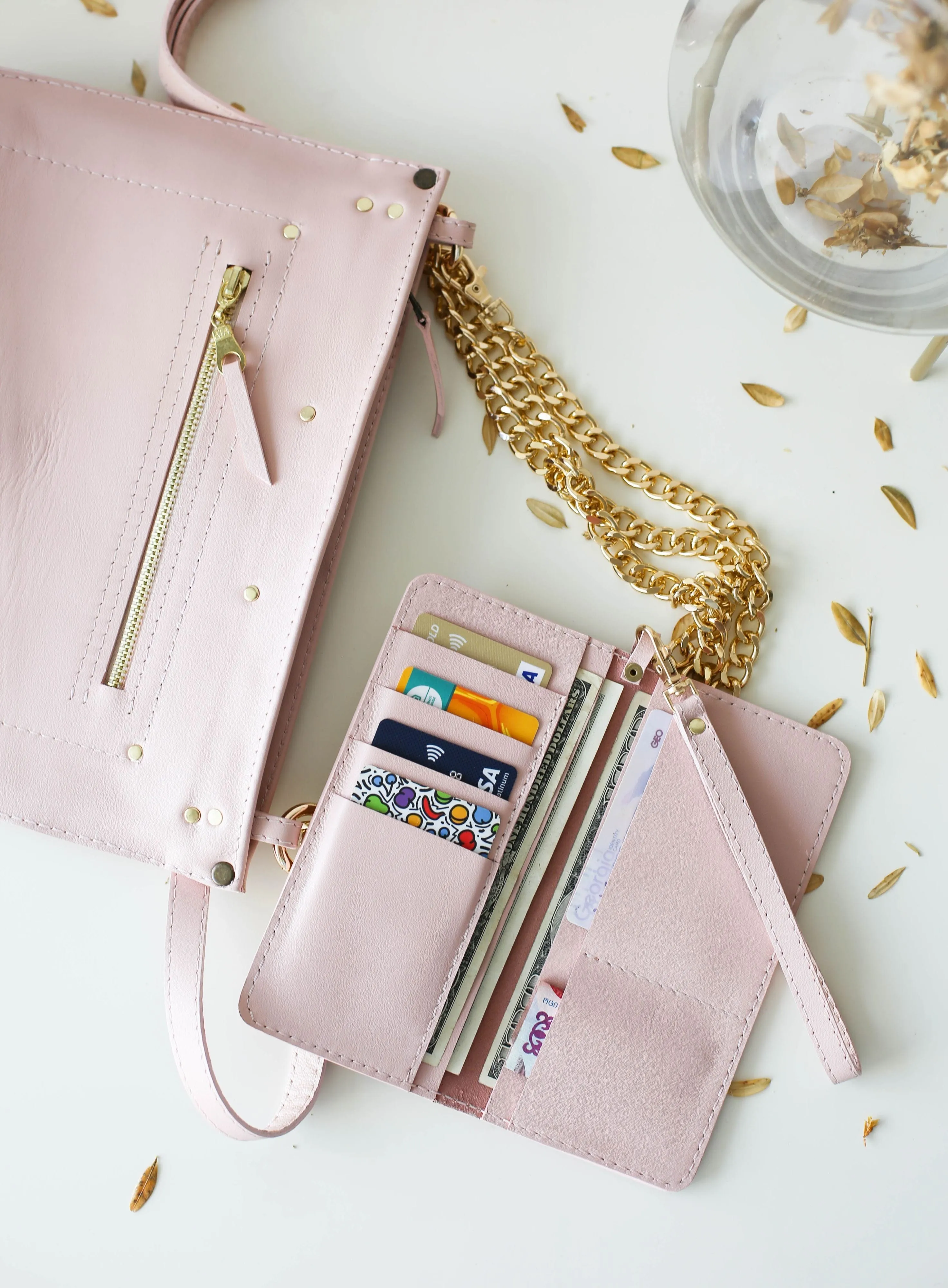 Women's Bifold Pink Leather Wallet - N01 - Ring Closure